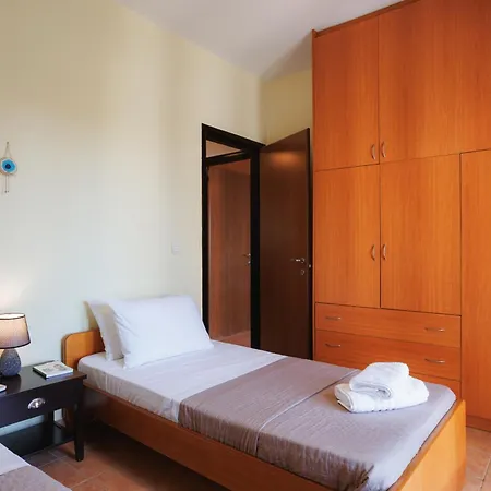 Prázdninový dům K & M Retreat - Detatched, 2 Bedroom, 3 Ac, Stunning Hill Views