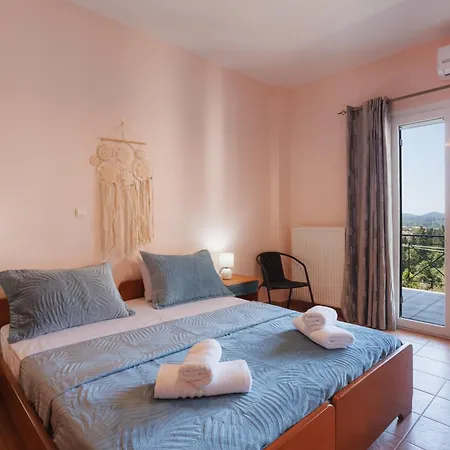 K & M Retreat - Detatched, 2 Bedroom, 3 Ac, Stunning Hill Views * Evropouloi