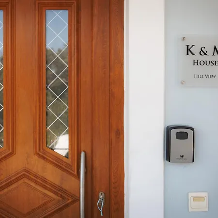 K & M Retreat - Detatched, 2 Bedroom, 3 Ac, Stunning Hill Views Feriehus