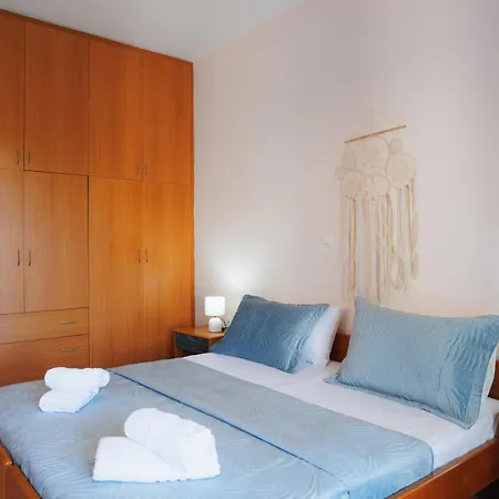Feriehus K & M Retreat - Detatched, 2 Bedroom, 3 Ac, Stunning Hill Views *