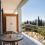 K & M Retreat - Detatched, 2 Bedroom, 3 Ac, Stunning Hill Views * Evropouloi