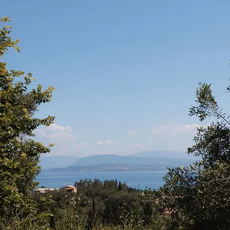 K & M Retreat - Detatched, 2 Bedroom, 3 Ac, Stunning Hill Views * Evropouloi