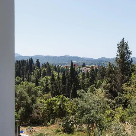 K & M Retreat - Detatched, 2 Bedroom, 3 Ac, Stunning Hill Views Feriehus Evropouloi
